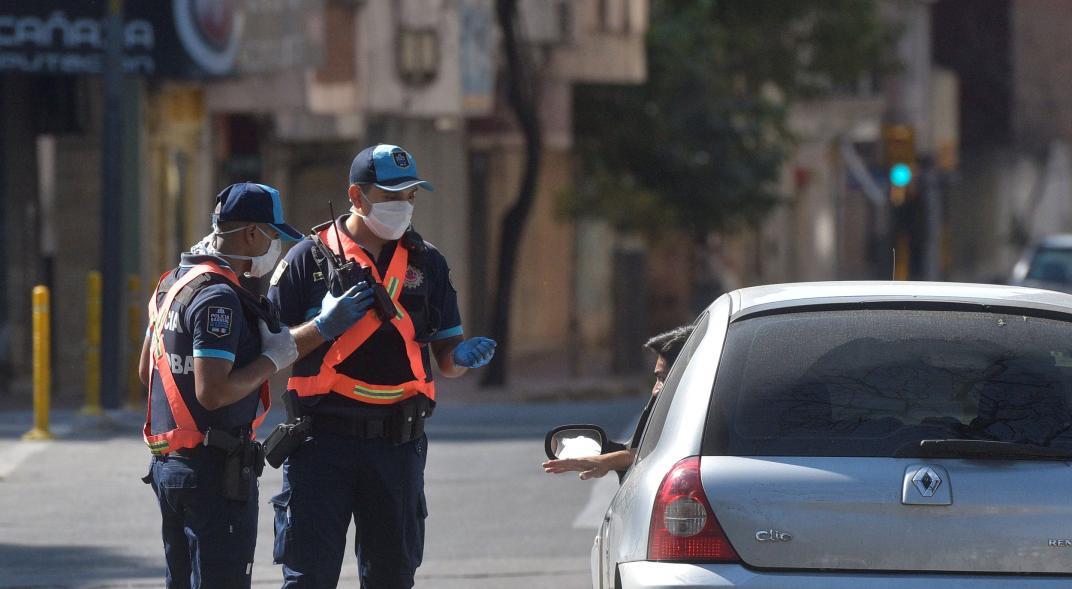 Documentación para circular y ejercer la Actividad Profesional